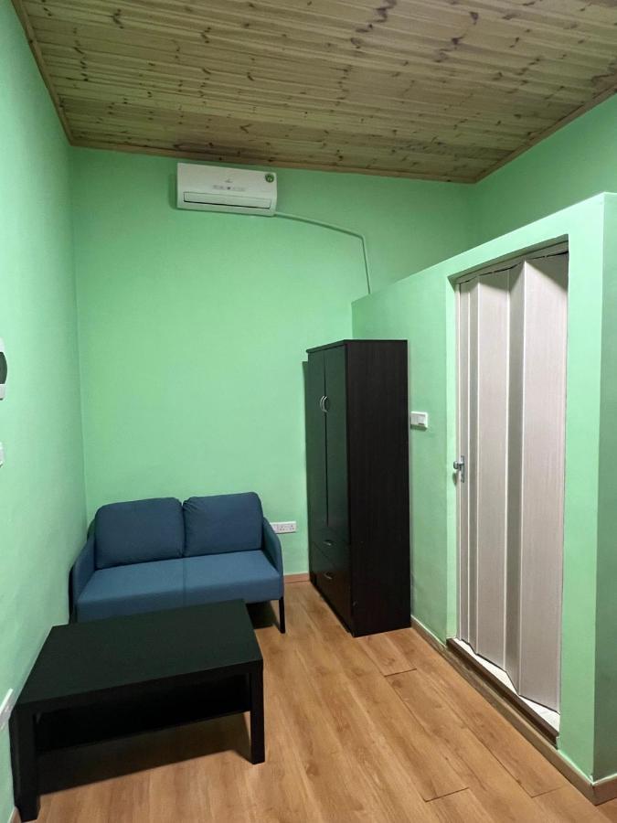 Zouglas App Guesthouse Limassol Kültér fotó